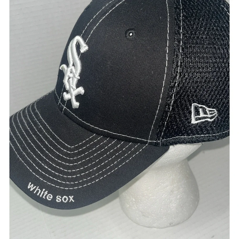 Chicago White Sox New Era 39Thirty Hat Men's Medium Large Black MLB Embroidered‎